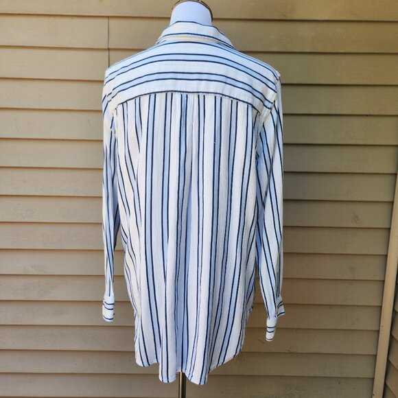 Liz Claiborne Striped Button-Up Blouse White Blue Pocket Square Cotton Blend - Picture 11 of 16